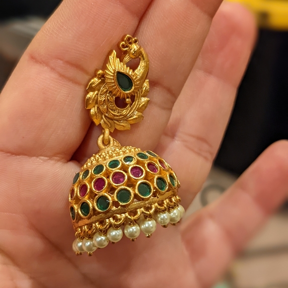 Earrings - Picture 2 of 2